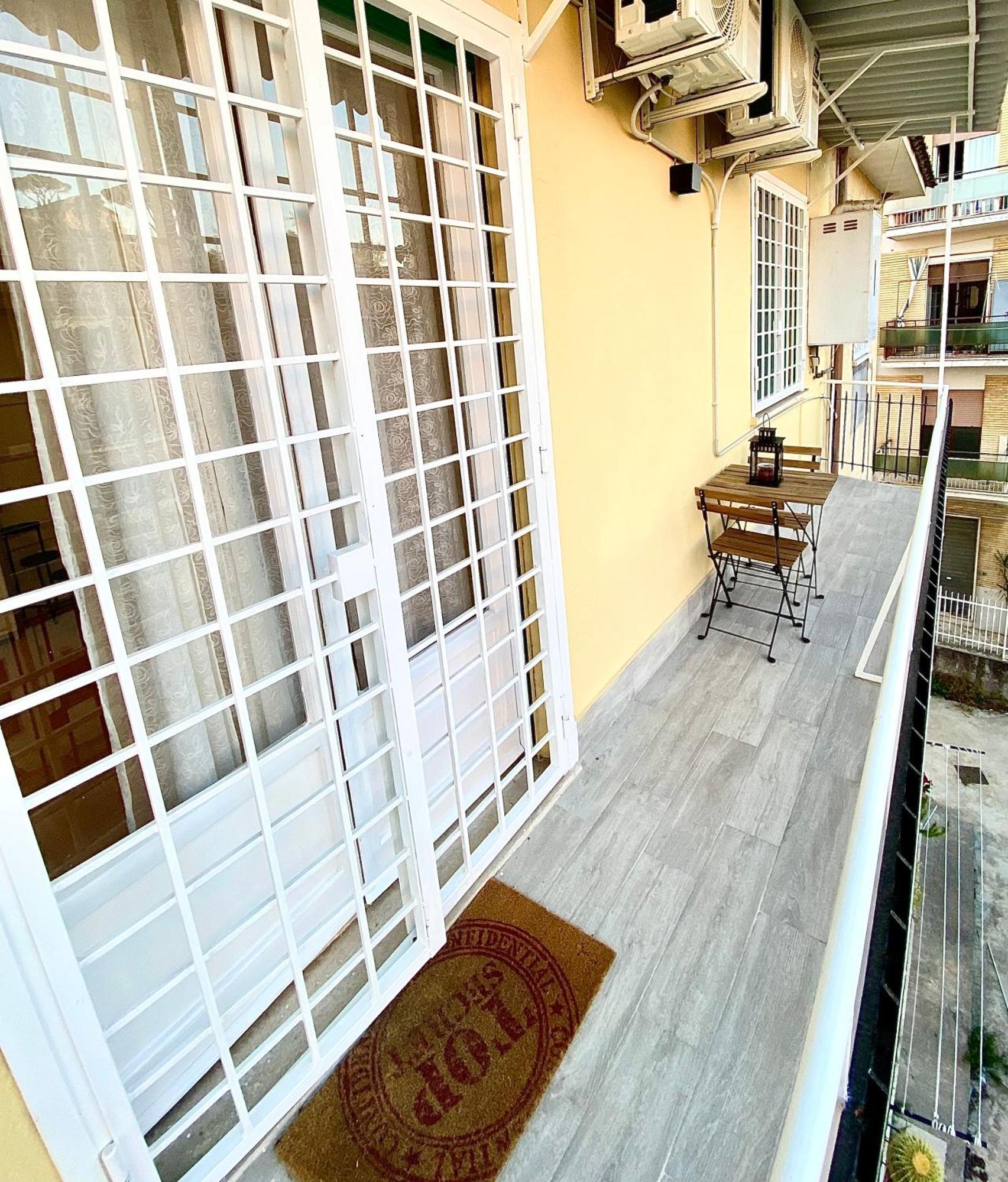 Capuanshome-Intero Appartamento Rome Bagian luar foto